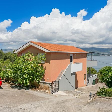 Apartments By The Sea Slatine, Ciovo - 11126 Екстер'єр фото