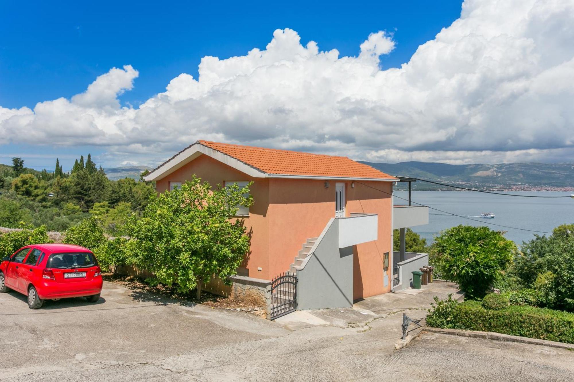 Apartments By The Sea Slatine, Ciovo - 11126 Екстер'єр фото